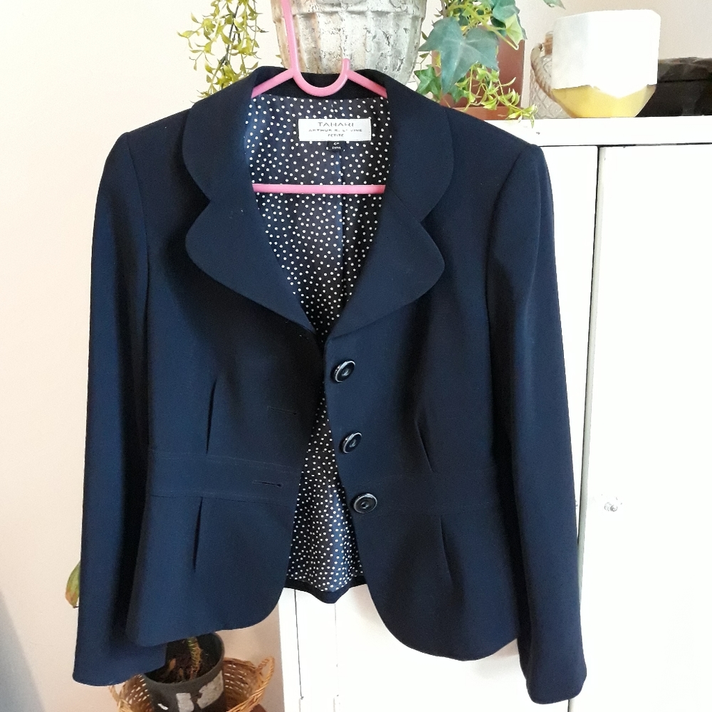 blazer for which can go with some jeans and heels
